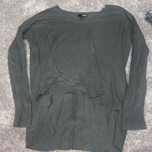 Green long-sleeve shirt.